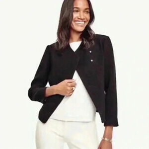 Ann Taylor Loft black wool blend asymmetrical snap blazer jacket, size 4 petite